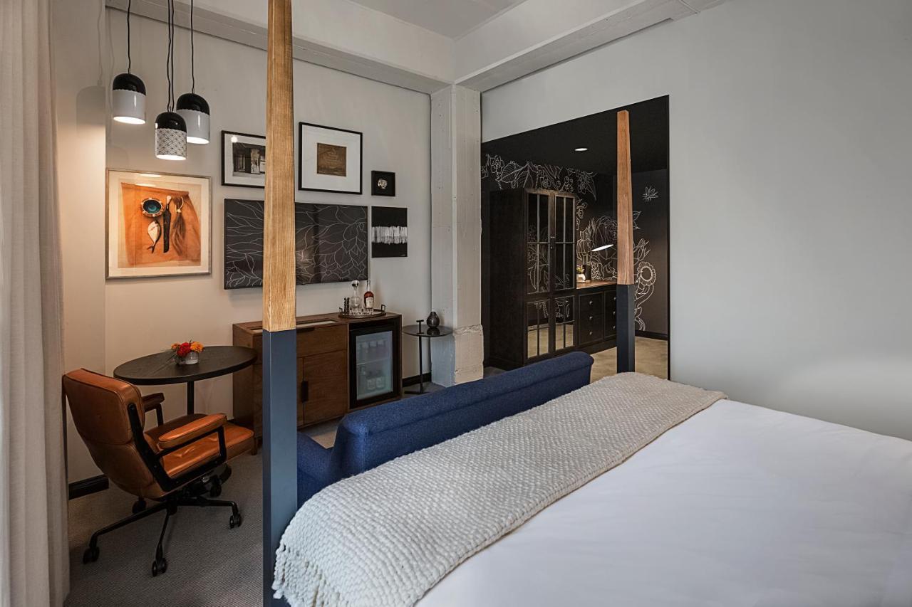 Crossroads Hotel 캔자스시티 외부 사진